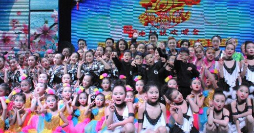中国艺赛网：孩子接受艺术教育将终身受益