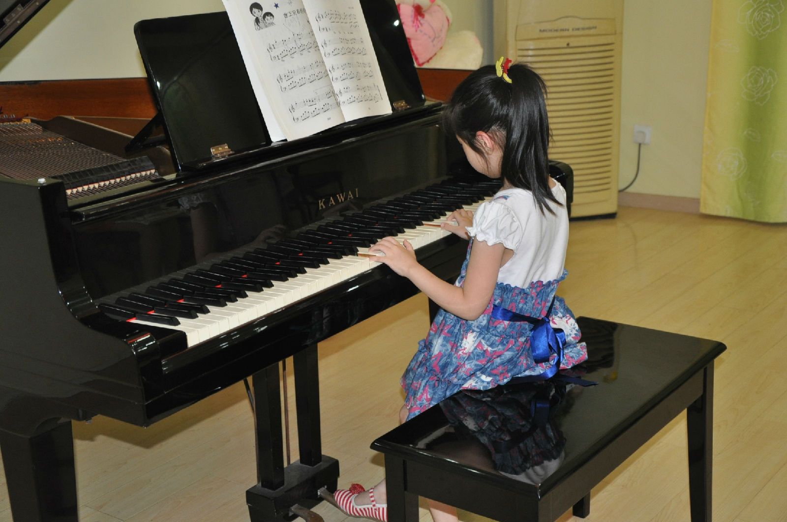 钢琴考级、比赛与演出等活动应注意的问题